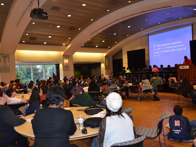 Count down Round Competition Audiance