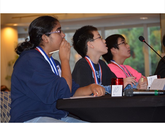 9th Place Winner: Roopsha Bandopadhyay (Left)